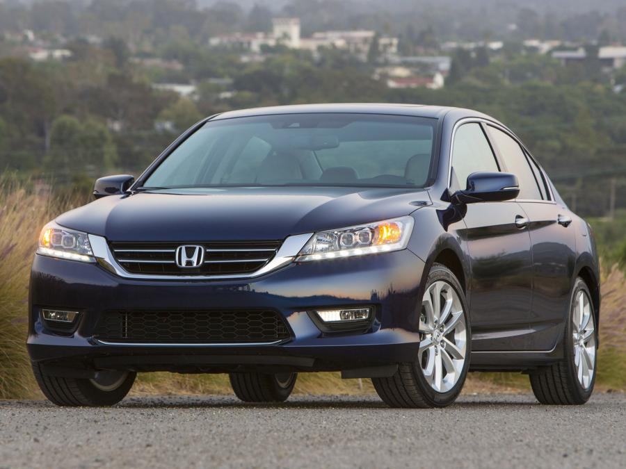  Honda Accord Touring Sedan 2013 года  (фото 13 из 19)